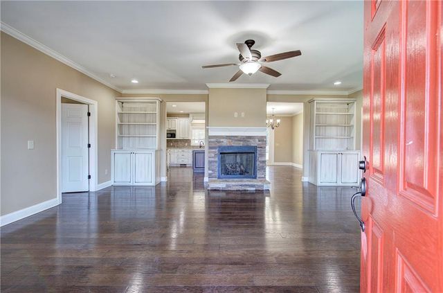 342 Jo Ann SE Drive, Calhoun, GA 30701