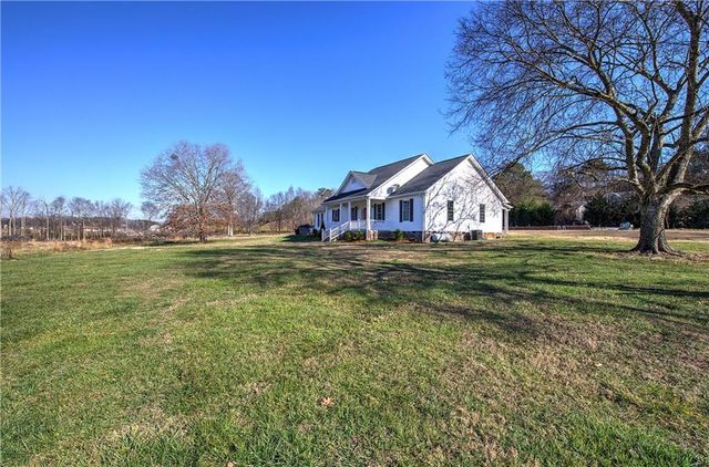 342 Jo Ann SE Drive, Calhoun, GA 30701