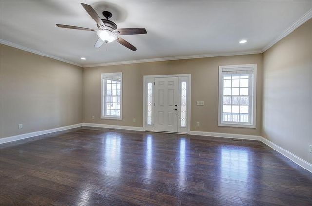 342 Jo Ann SE Drive, Calhoun, GA 30701