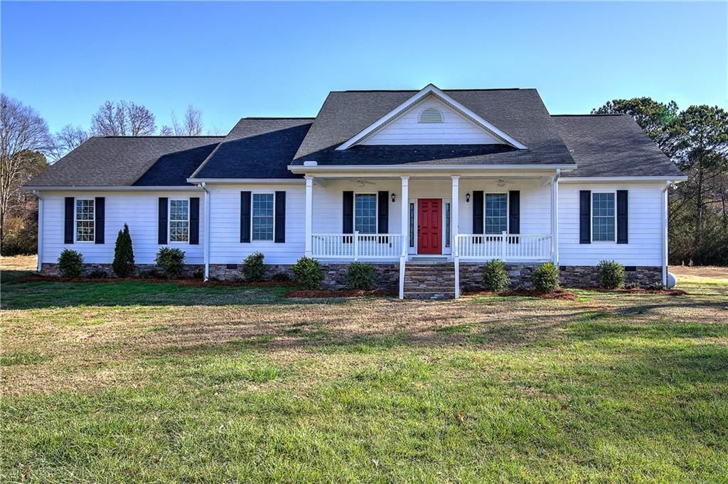 342 Jo Ann SE Drive, Calhoun, GA 30701