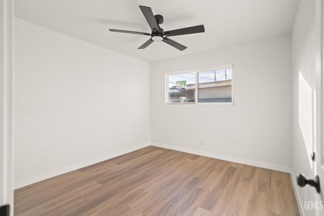 2229 Lucky Street, Bakersfield, CA 93307