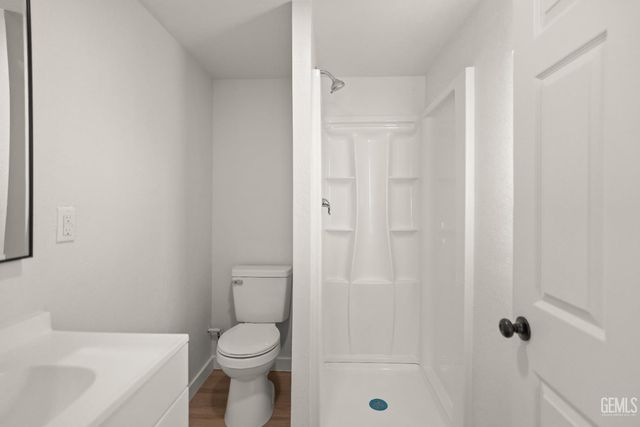 2229 Lucky Street, Bakersfield, CA 93307