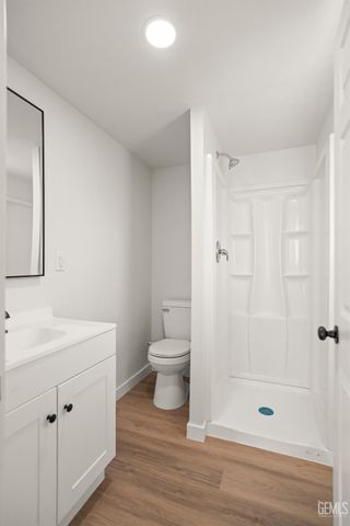 2229 Lucky Street, Bakersfield, CA 93307