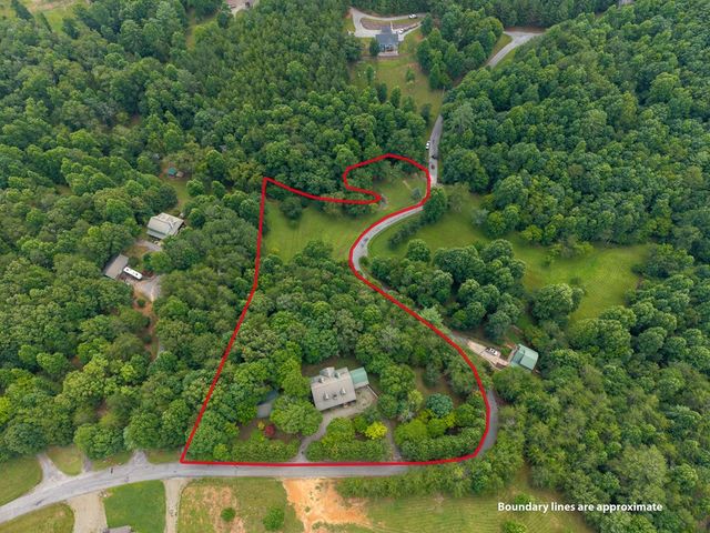 1347 Ivy Log Drive, Blairsville, GA 30512