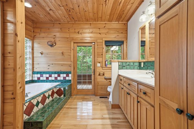 1347 Ivy Log Drive, Blairsville, GA 30512