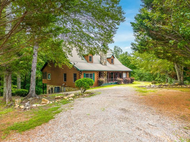 1347 Ivy Log Drive, Blairsville, GA 30512