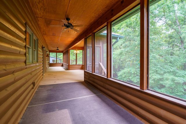 1347 Ivy Log Drive, Blairsville, GA 30512