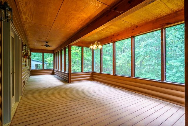 1347 Ivy Log Drive, Blairsville, GA 30512