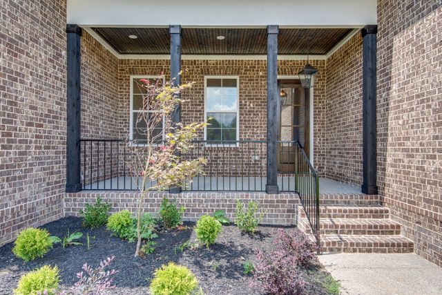 6 Elissa Place, Hendersonville, TN 37075