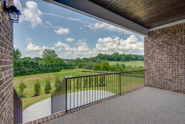 6 Elissa Place, Hendersonville, TN 37075