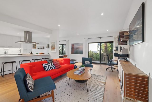 1326 Hoover Street 2, Menlo Park, CA 94025