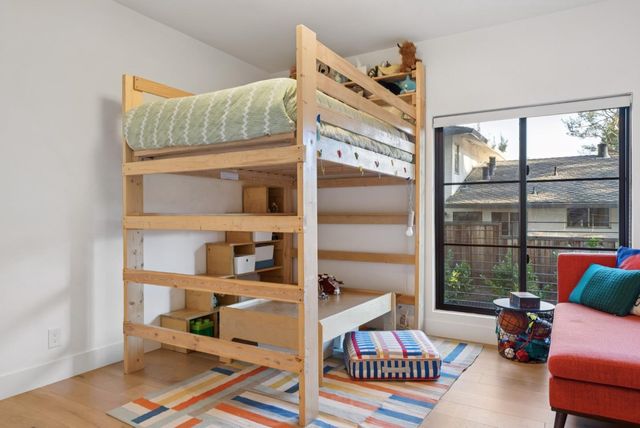 1326 Hoover Street 2, Menlo Park, CA 94025