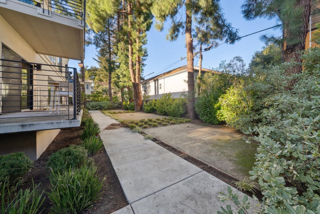 1326 Hoover Street 2, Menlo Park, CA 94025