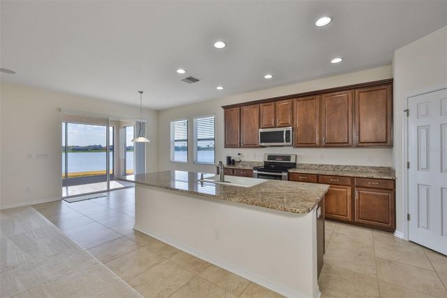 626 15TH AVENUE NW, Ruskin, FL 33570