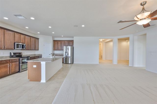 626 15TH AVENUE NW, Ruskin, FL 33570