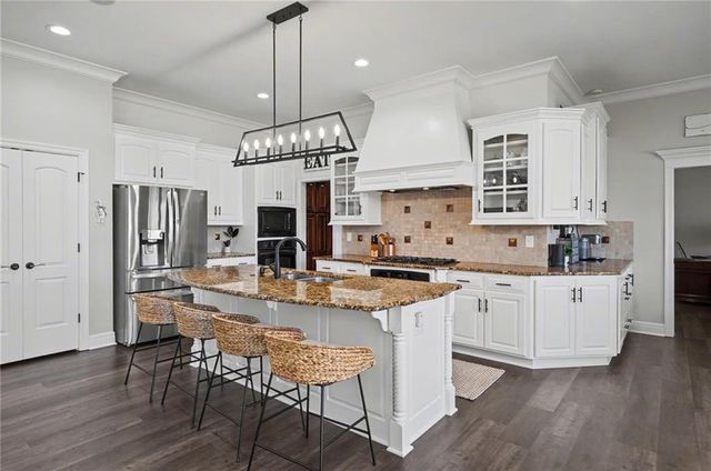 1801 Burning Tree Drive, Lawrence, KS 66047