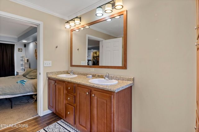 7404 Harmon Creek Lane, Knoxville, TN 37920