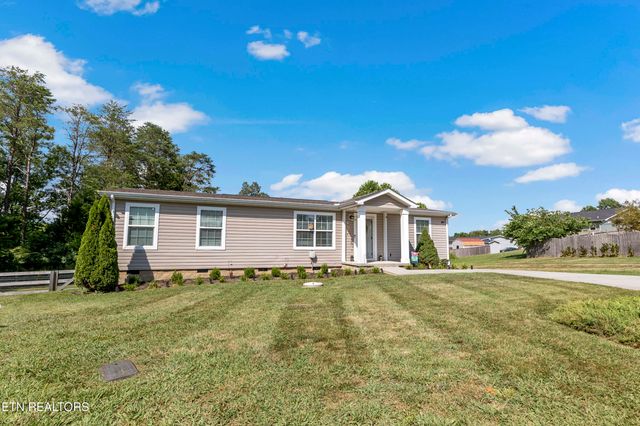 7404 Harmon Creek Lane, Knoxville, TN 37920