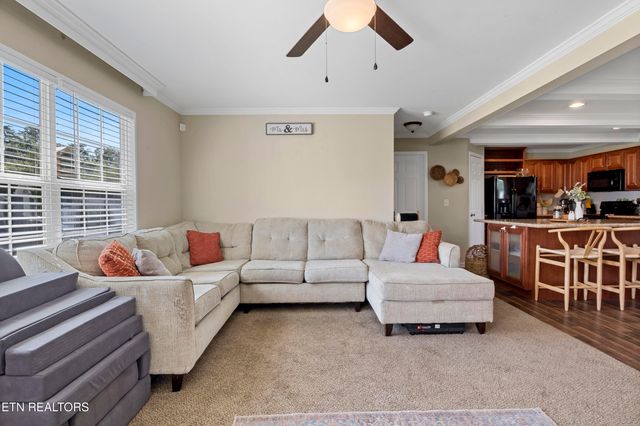 7404 Harmon Creek Lane, Knoxville, TN 37920