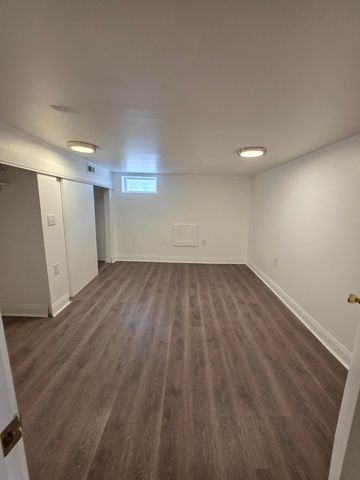 4149 Broadway, Gary, IN 46409