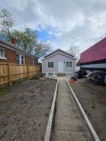 4149 Broadway, Gary, IN 46409