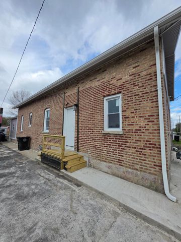 4149 Broadway, Gary, IN 46409