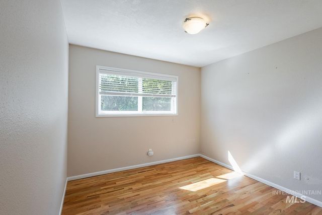 6000 Elkhorn Ave, Boise, ID 83709
