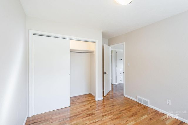 6000 Elkhorn Ave, Boise, ID 83709