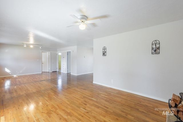 6000 Elkhorn Ave, Boise, ID 83709