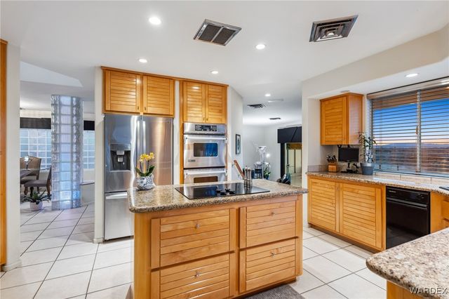 2527 Camino Del Rio, Bullhead City, AZ 86442