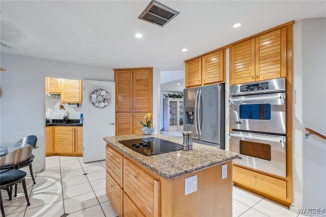 2527 Camino Del Rio, Bullhead City, AZ 86442