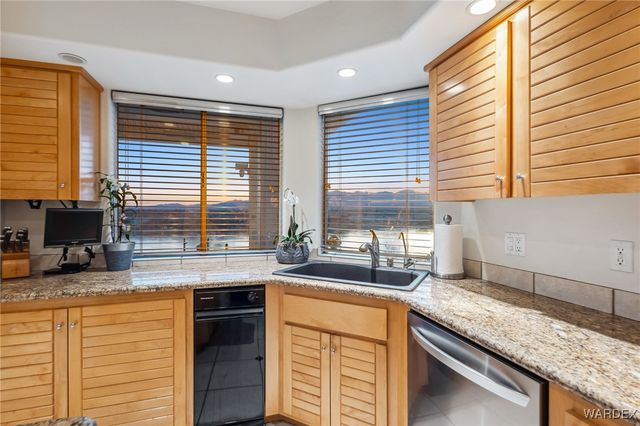 2527 Camino Del Rio, Bullhead City, AZ 86442