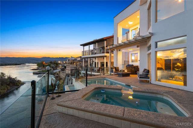 2527 Camino Del Rio, Bullhead City, AZ 86442