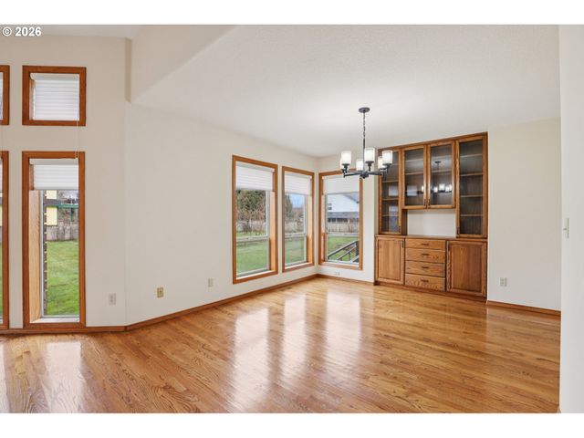 32303 Nw 18TH Ave, Ridgefield, WA 98642
