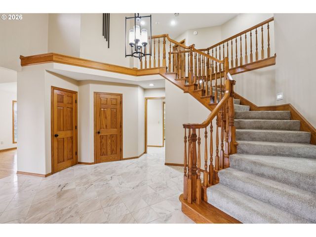 32303 Nw 18TH Ave, Ridgefield, WA 98642