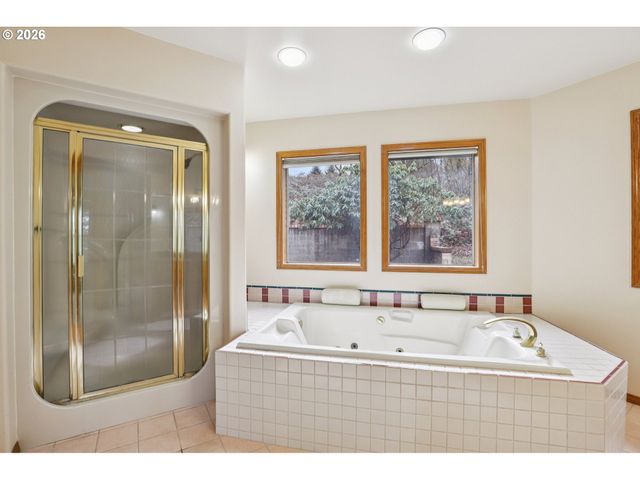 32303 Nw 18TH Ave, Ridgefield, WA 98642