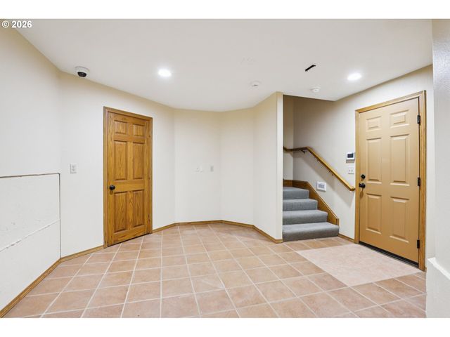 32303 Nw 18TH Ave, Ridgefield, WA 98642