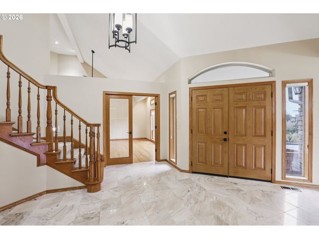 32303 Nw 18TH Ave, Ridgefield, WA 98642