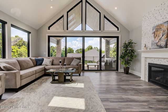 199 Allen Place East, Taylorsville, KY 40071