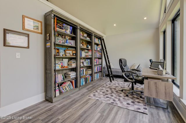 199 Allen Place East, Taylorsville, KY 40071