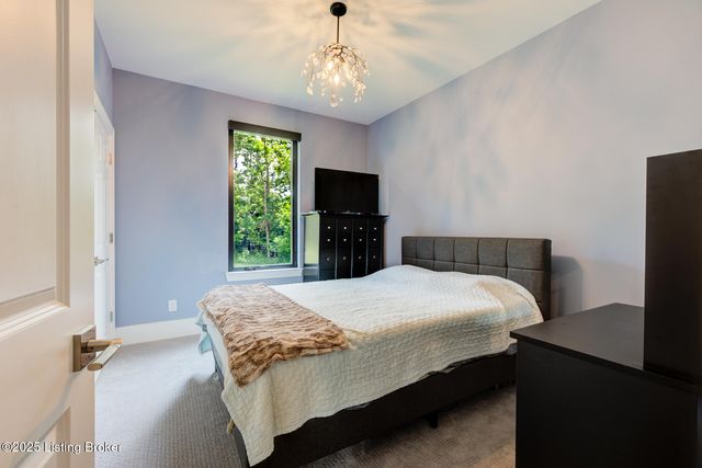 199 Allen Place East, Taylorsville, KY 40071