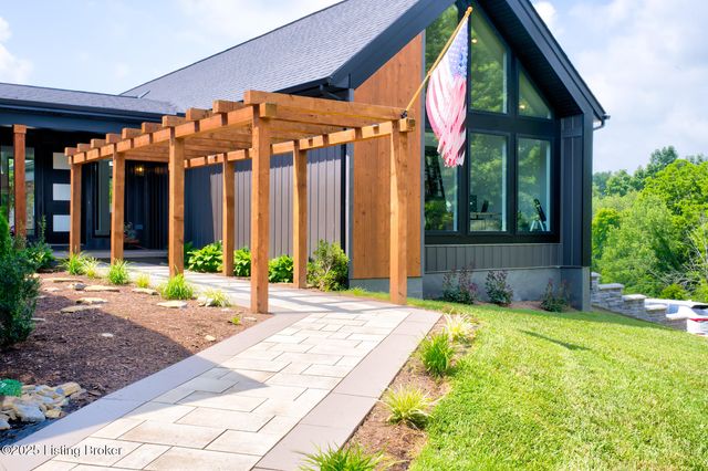 199 Allen Place East, Taylorsville, KY 40071