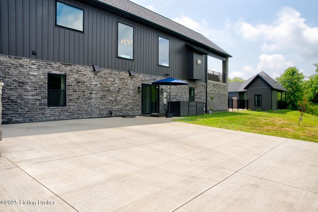 199 Allen Place East, Taylorsville, KY 40071