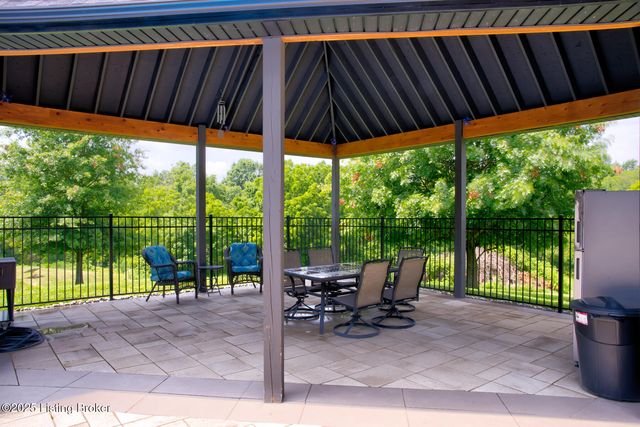 199 Allen Place East, Taylorsville, KY 40071