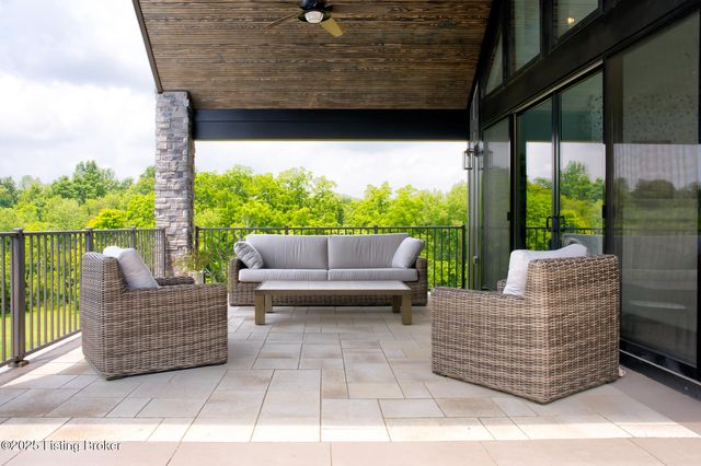 199 Allen Place East, Taylorsville, KY 40071