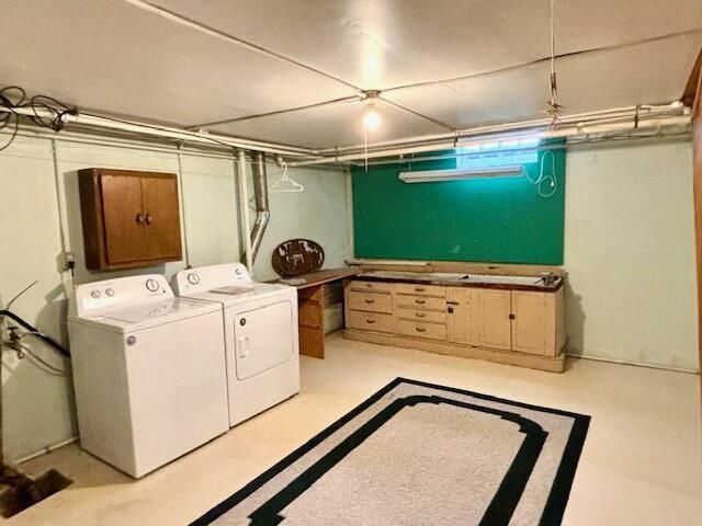 2703 Wilgus AVENUE, Sheboygan, WI 53081