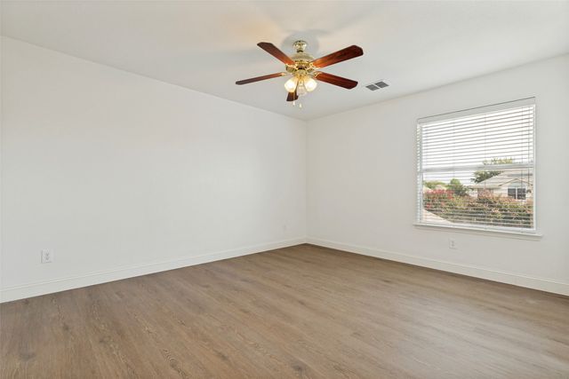 5925 Pine Meadow Lane, Mckinney, TX 75070