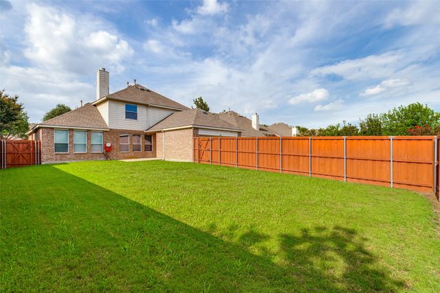 5925 Pine Meadow Lane, Mckinney, TX 75070