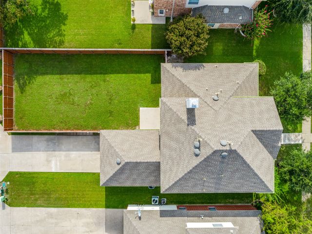 5925 Pine Meadow Lane, Mckinney, TX 75070