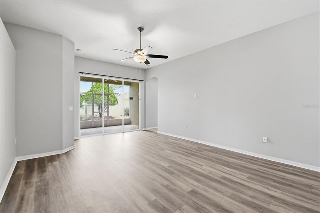 427 FERN GULLEY DRIVE, Seffner, FL 33584